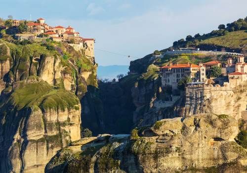 delphi meteora tour