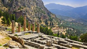 delphi private tours